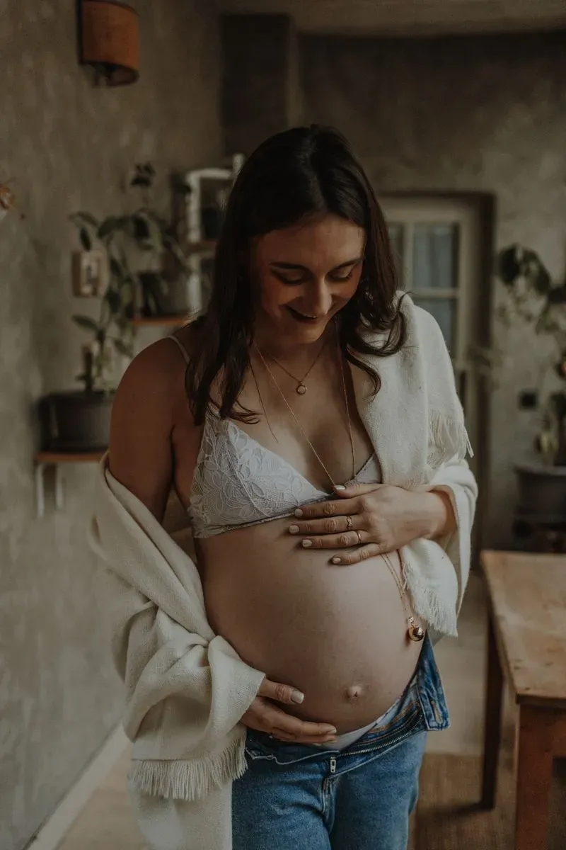 seance-photo-grossesse-puy-de-dome-11